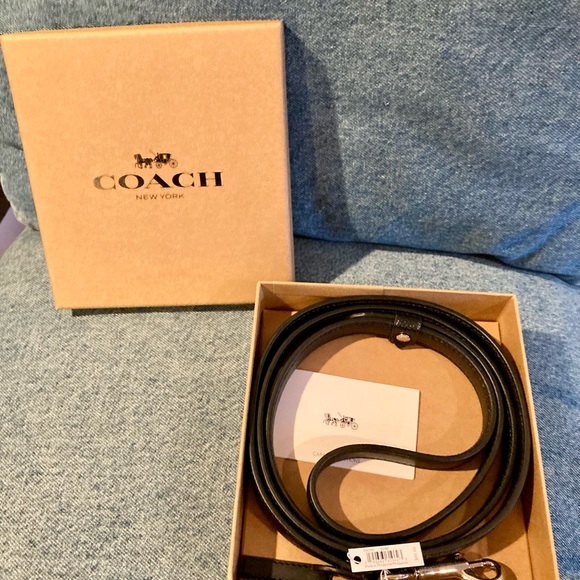NWT COACH DOG LEASH